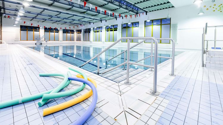 Schwimmbad